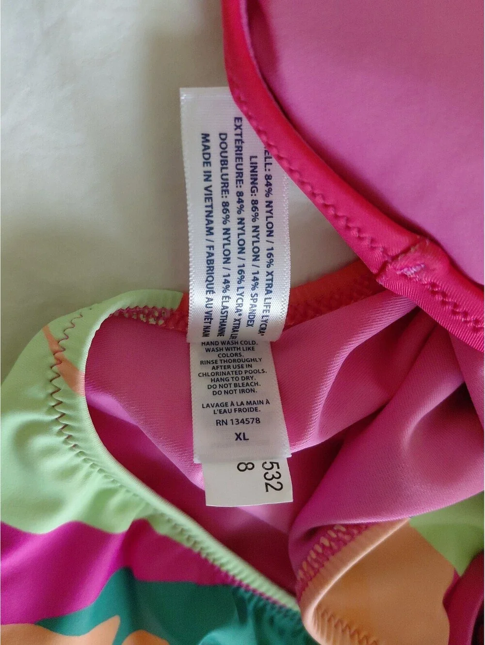 Vineyard Vines Bathing Suit Size XL Multicolor Excellent Condition #737